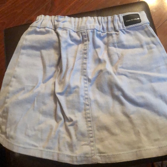 Girl skirt - Picture 2 of 3